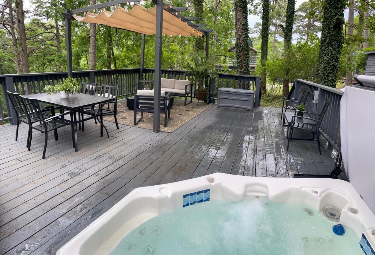 Apartament Cabin #6 With Hot Tub Deck And Sunset View At Loblolly Pines Eureka Springs Zewnętrze zdjęcie